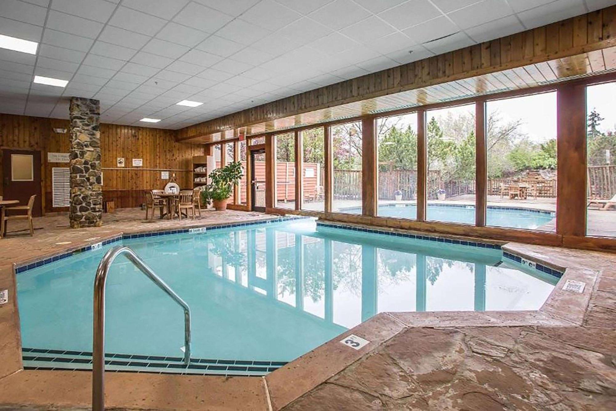 Inn Howard Johnson By Wyndham 3*