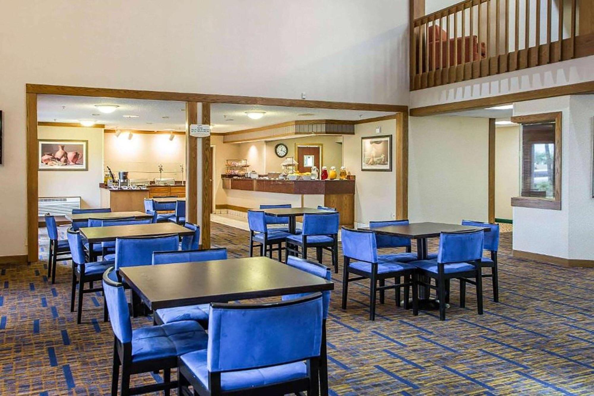 Howard Johnson By Wyndham Merrillville