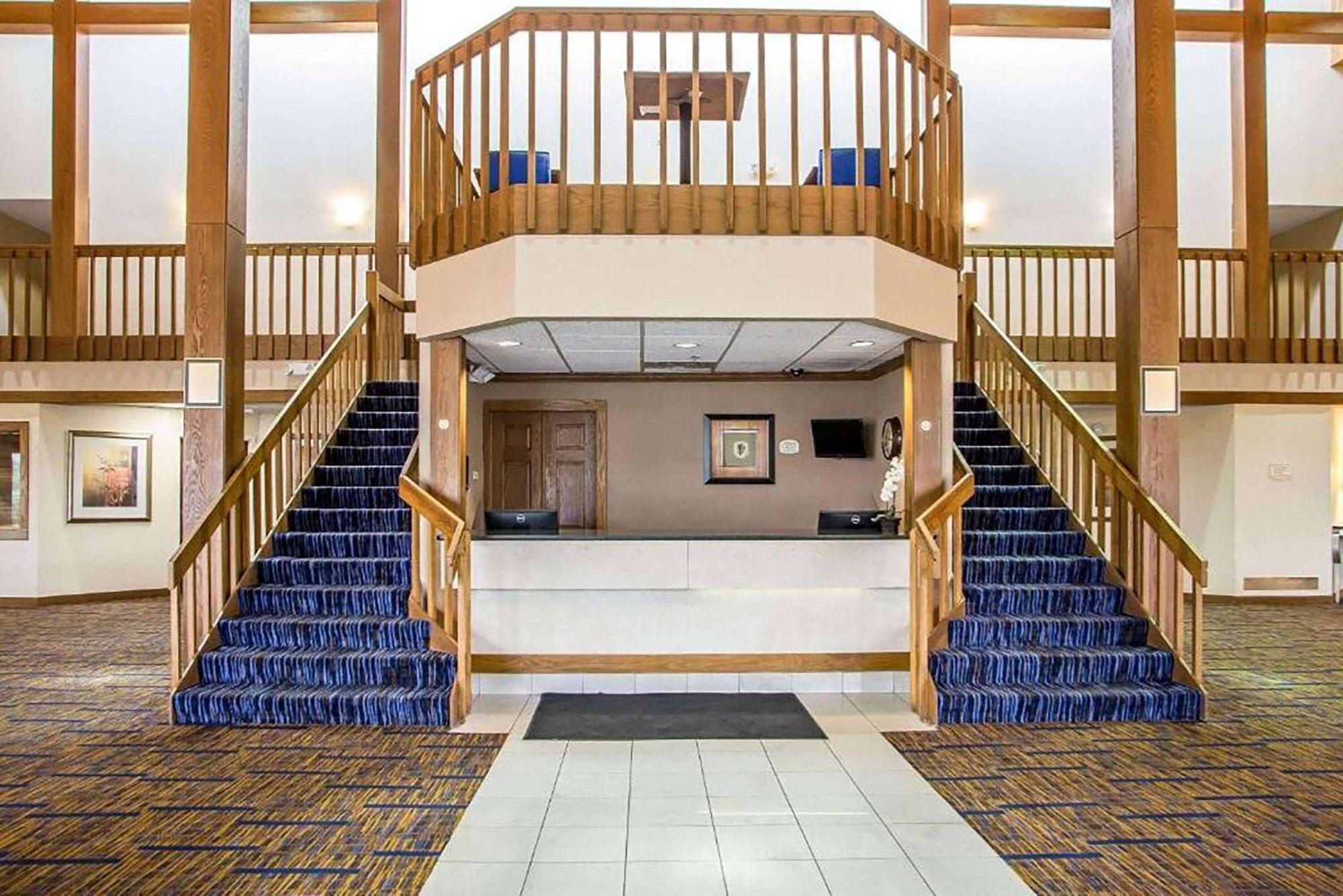 Howard Johnson By Wyndham Inn Merrillville